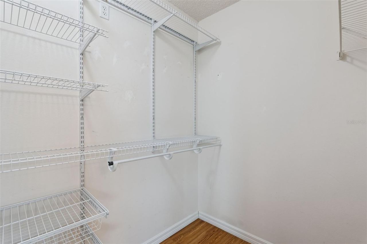 Photo 14 of 20: Walk In Closet
