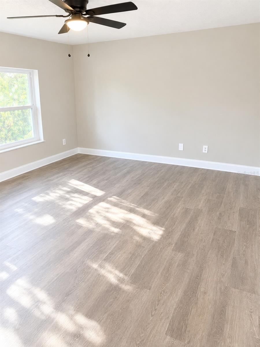 Photo 5 of 6: Bedroom