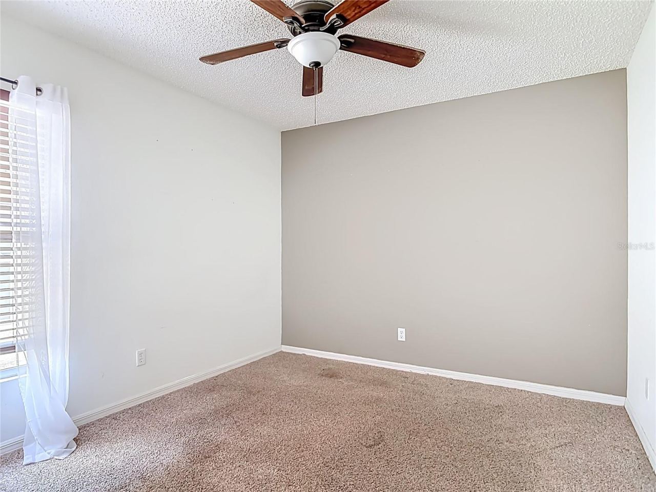 Photo 19 of 20