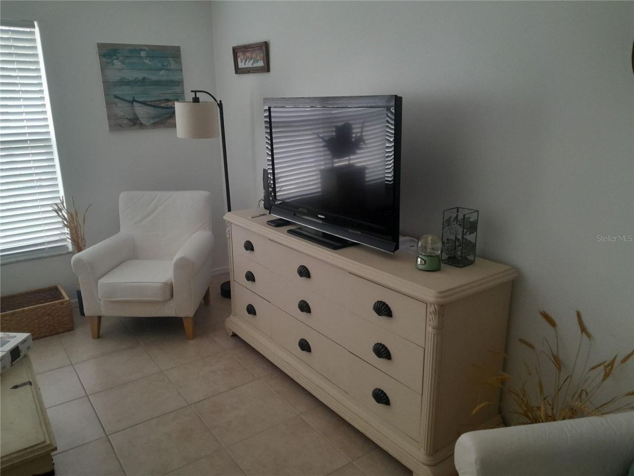 Photo 10 of 20