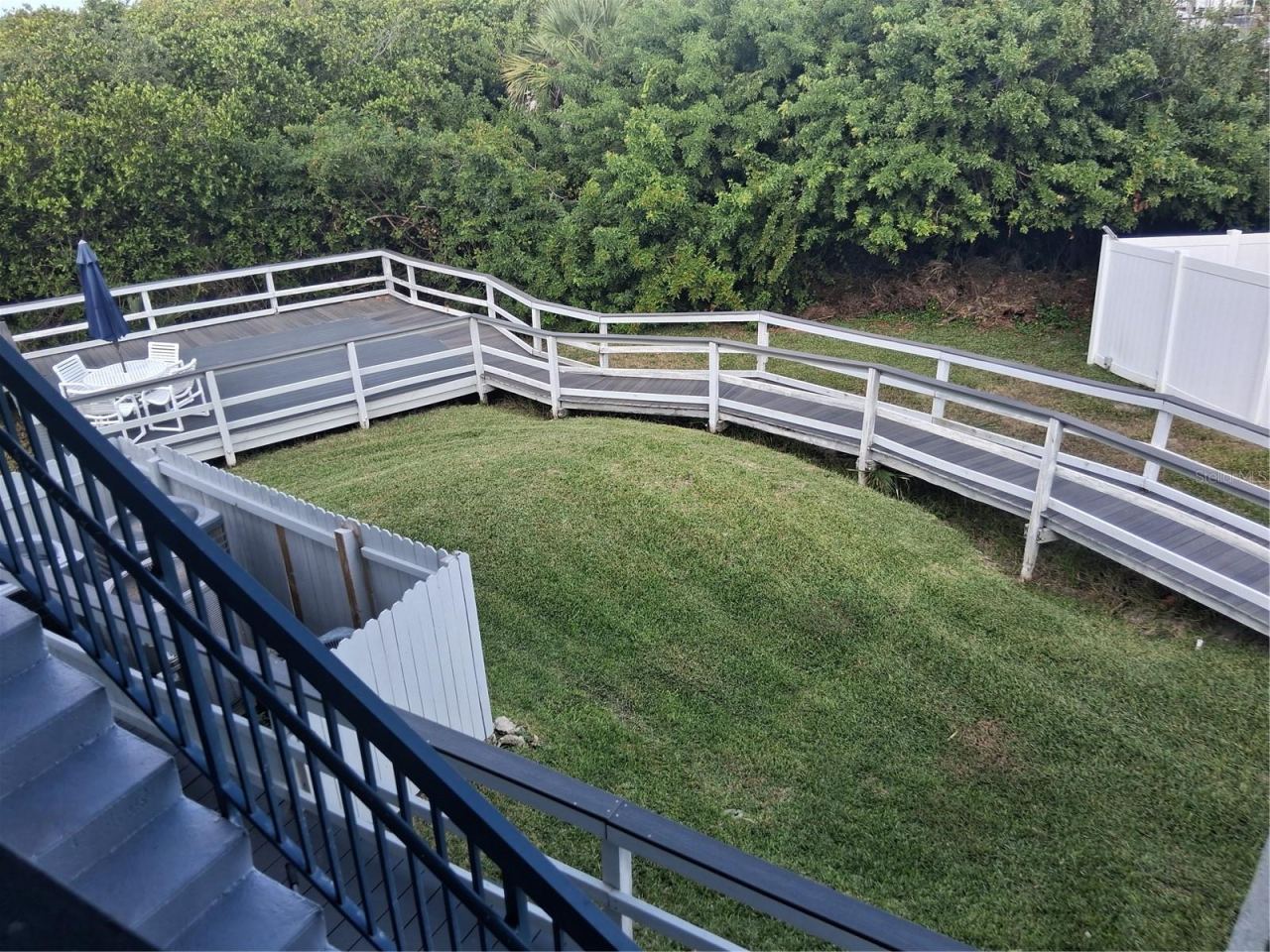 Photo 16 of 20