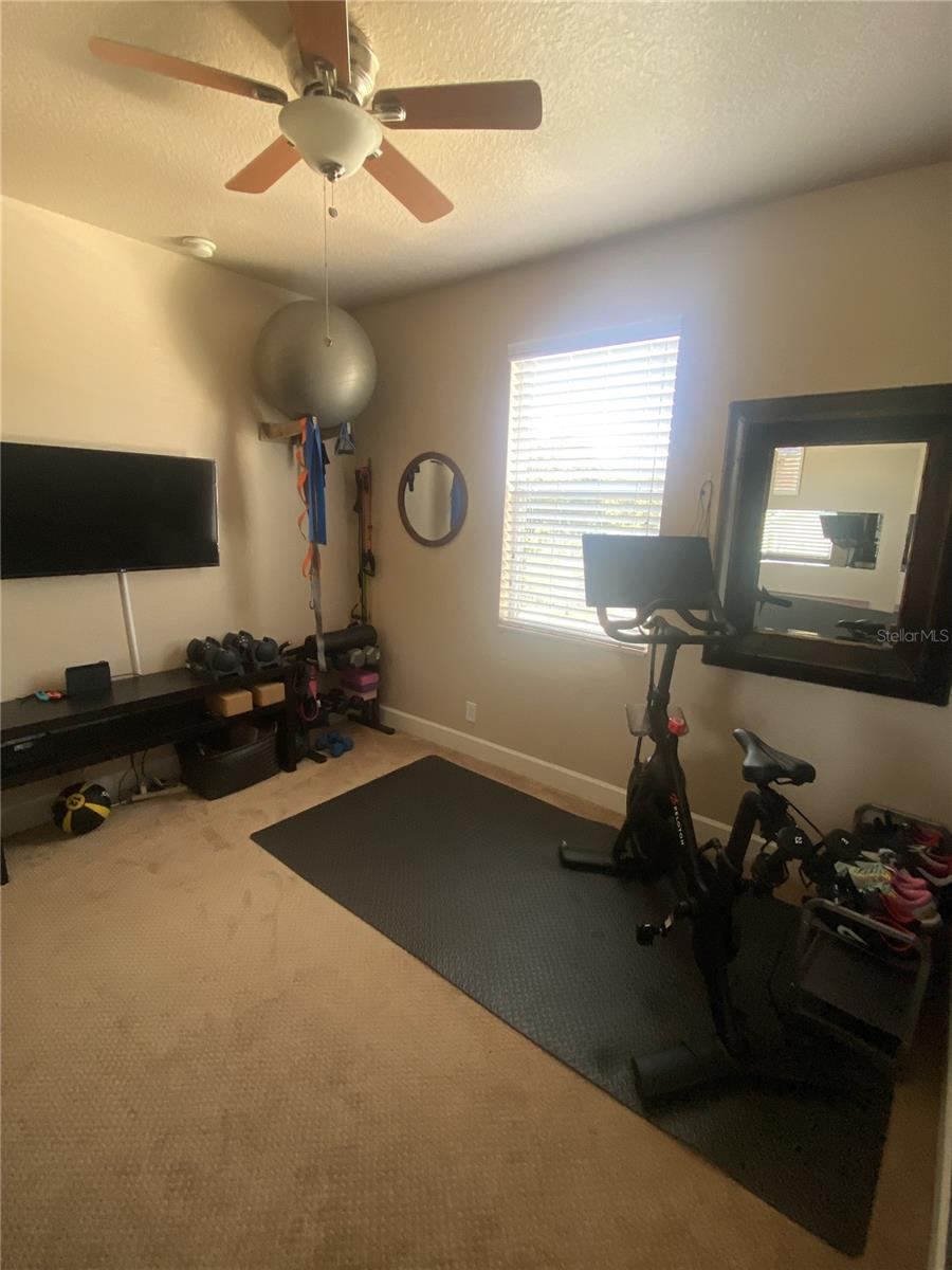 Photo 12 of 20