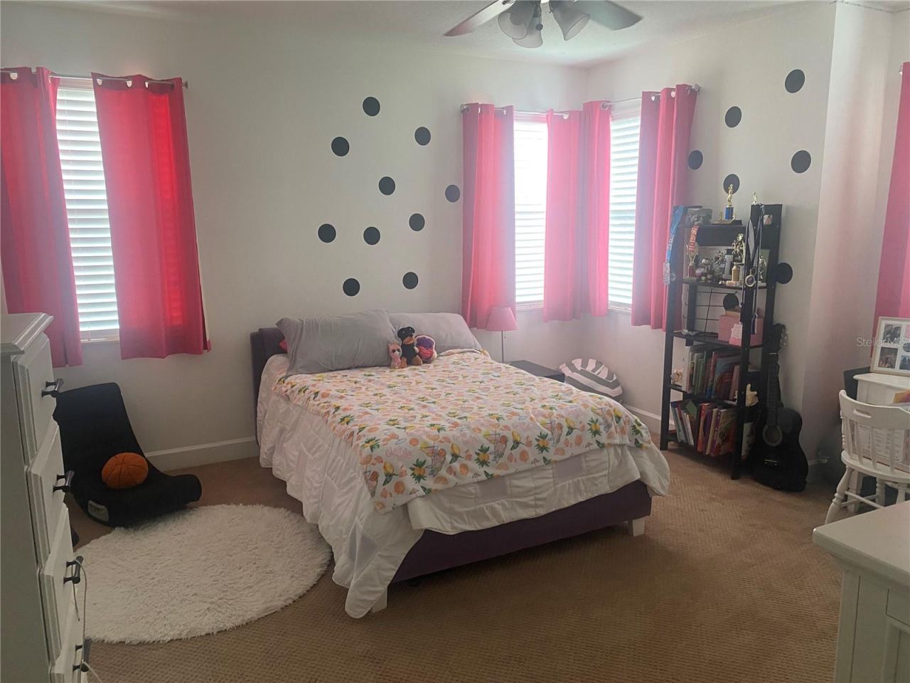 Photo 13 of 20