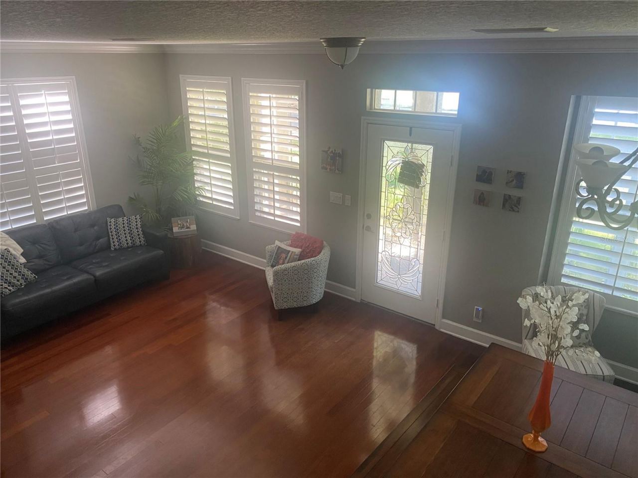 Photo 3 of 20