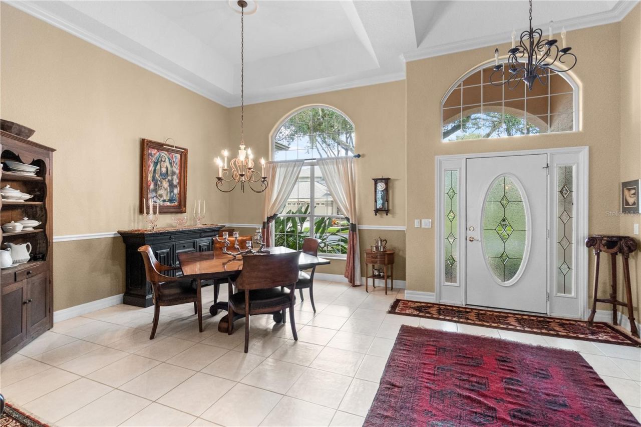 Photo 4 of 20: Dining Area