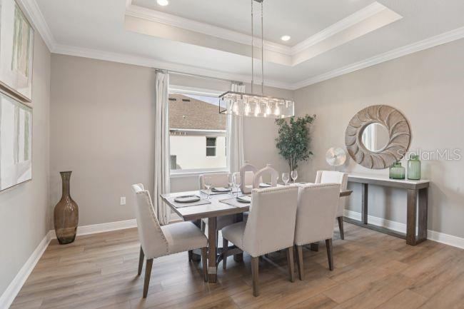 Photo 14 of 20: Model home - actual features may vary.