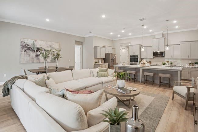 Photo 9 of 20: Model home - actual features may vary.
