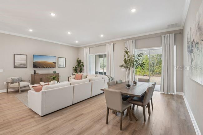 Photo 13 of 20: Model home - actual features may vary.