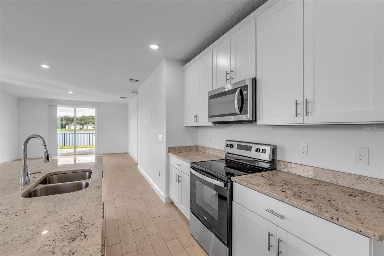 Photo 17 of 20: Stainless Appliances