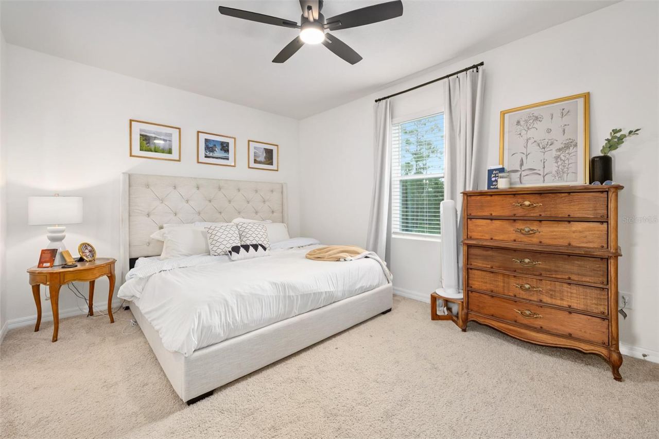 Photo 18 of 20: Primary bedroom