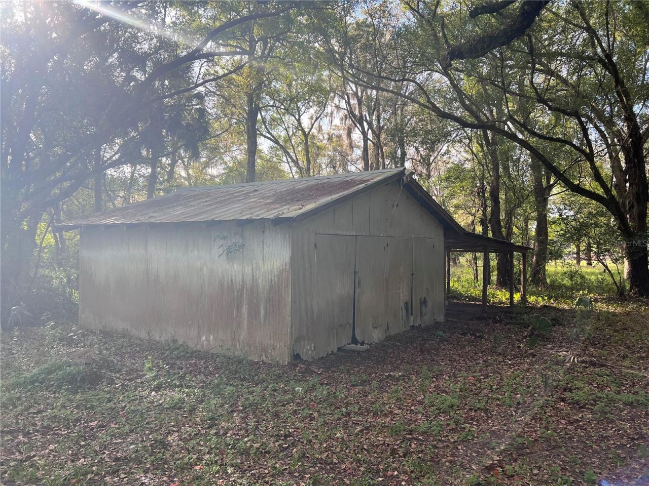 Photo 5 of 14: Barn