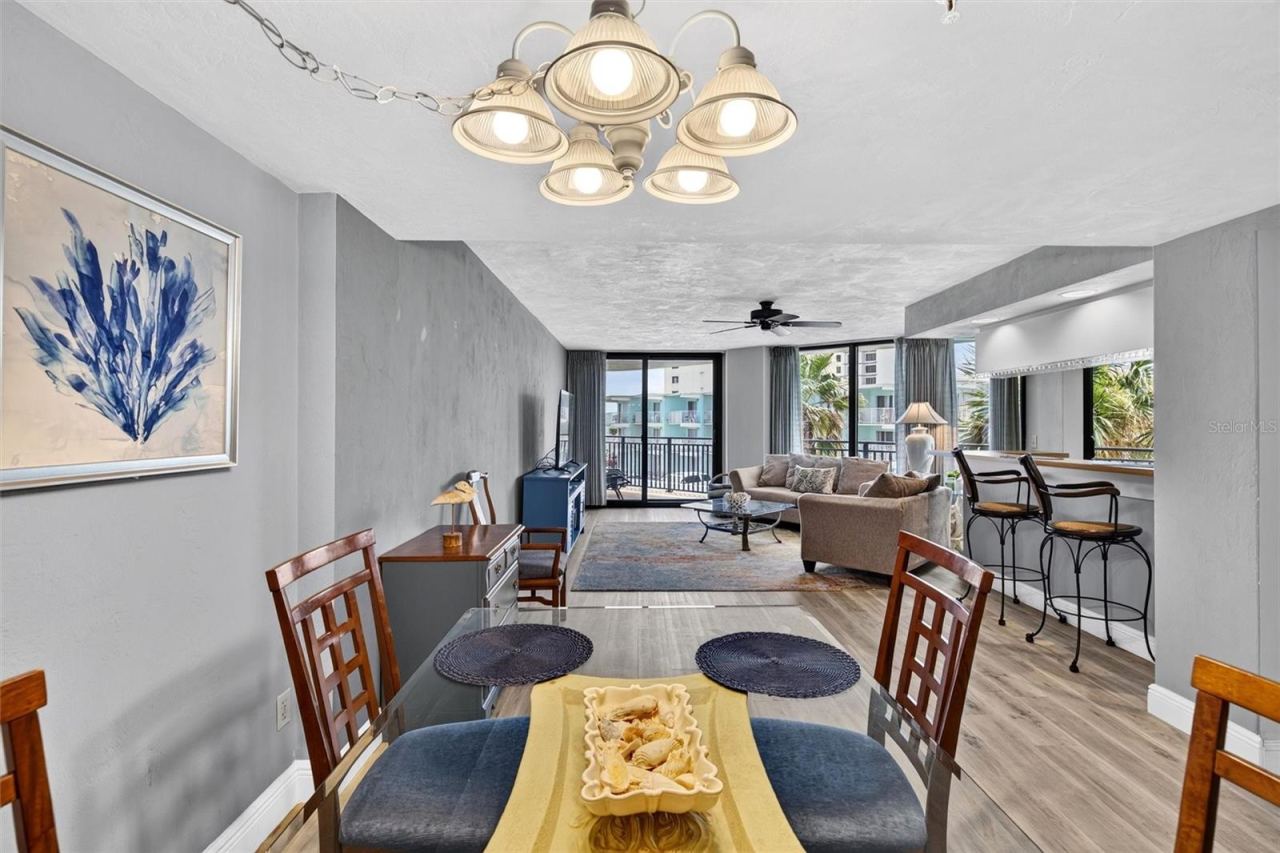 Photo 7 of 20
