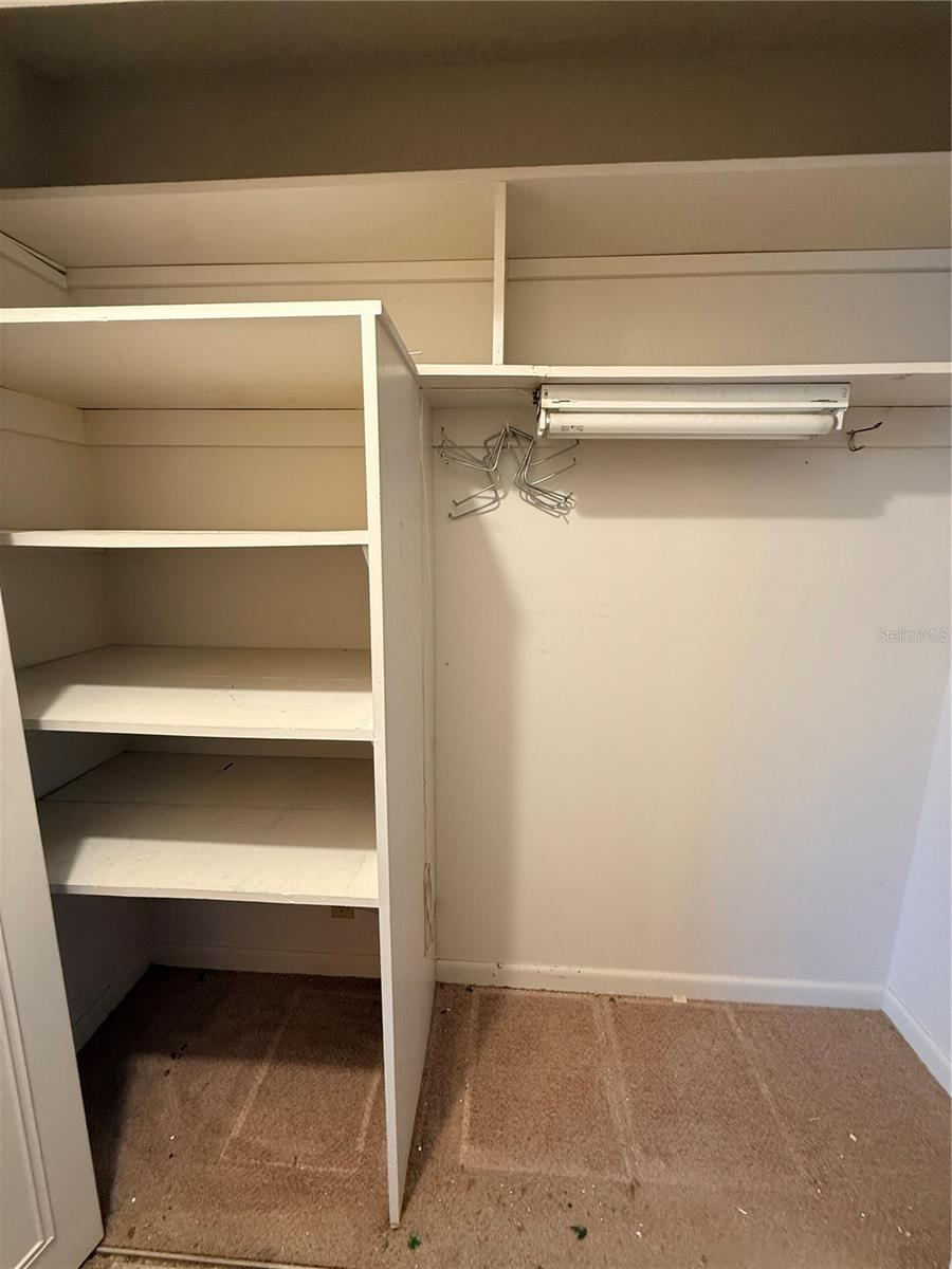 Photo 13 of 20: Hallway closet
