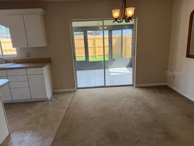 Photo 6 of 14: Dining Area