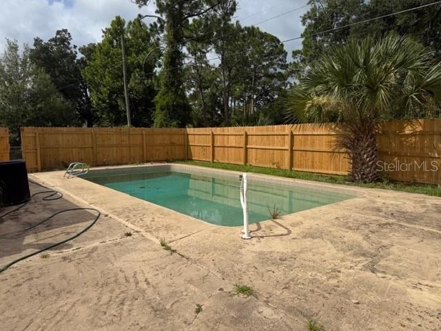 Photo 9 of 14: Inground Pool
