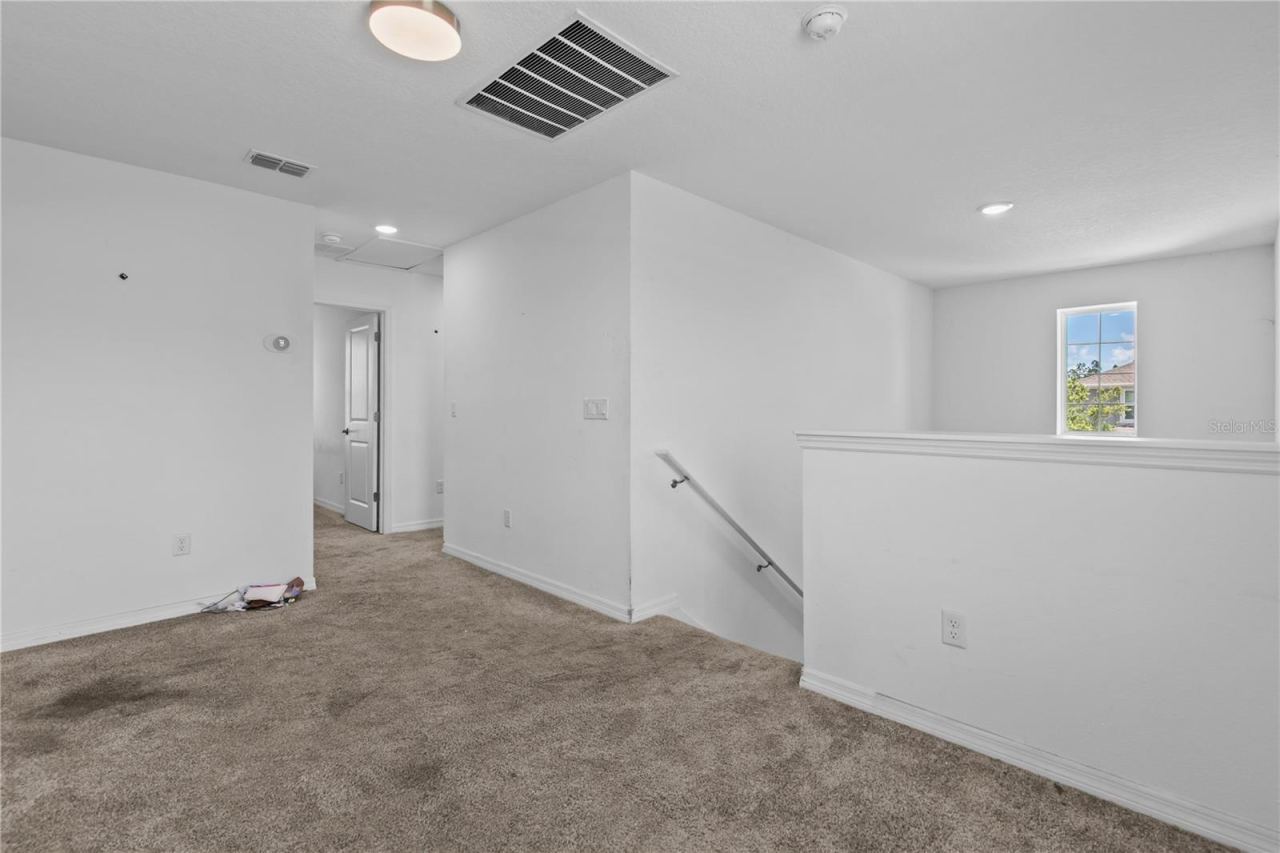 Photo 16 of 20