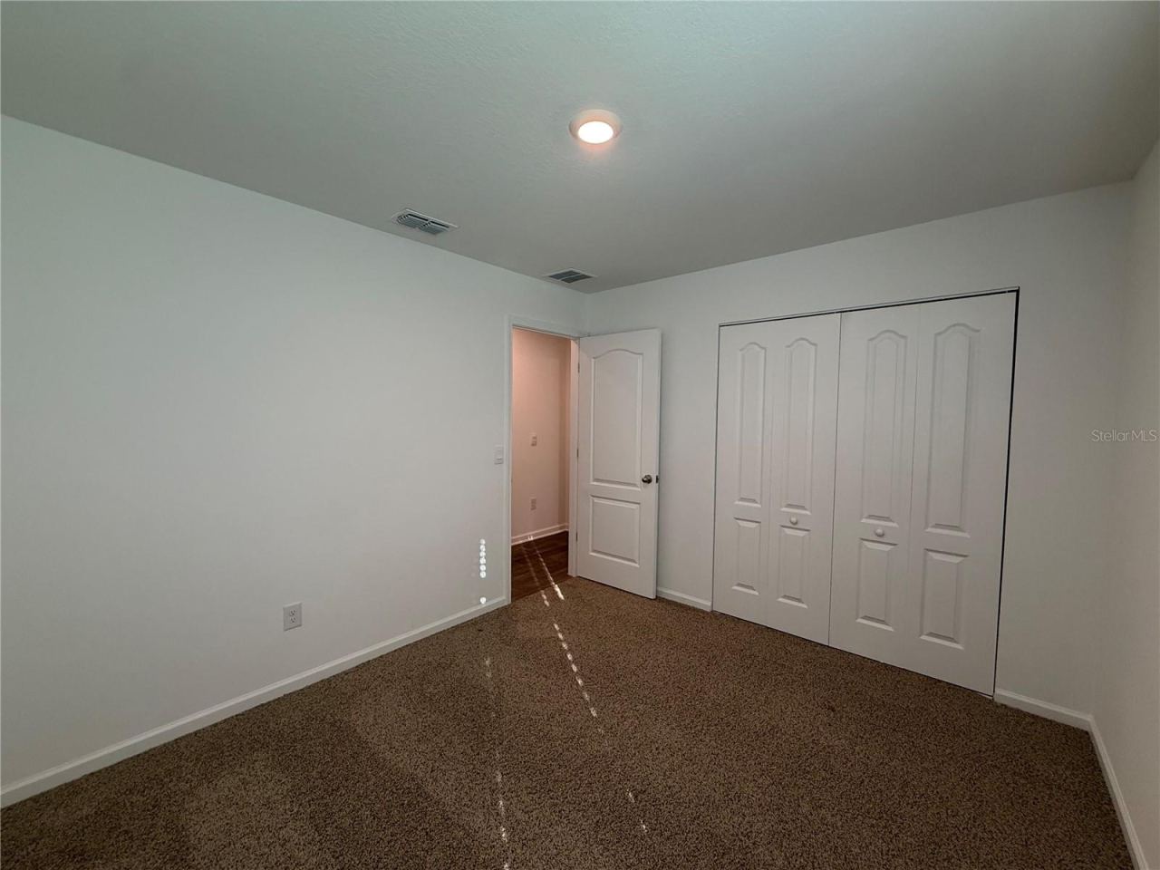 Photo 11 of 20