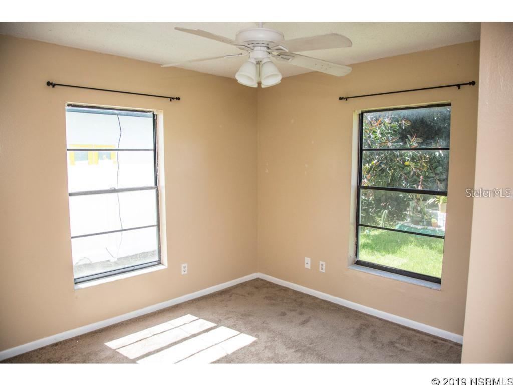 Photo 8 of 20: downstairs bedroom