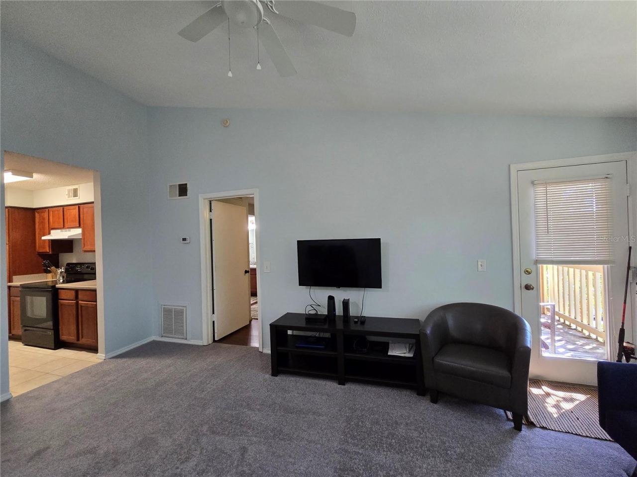 Photo 6 of 20
