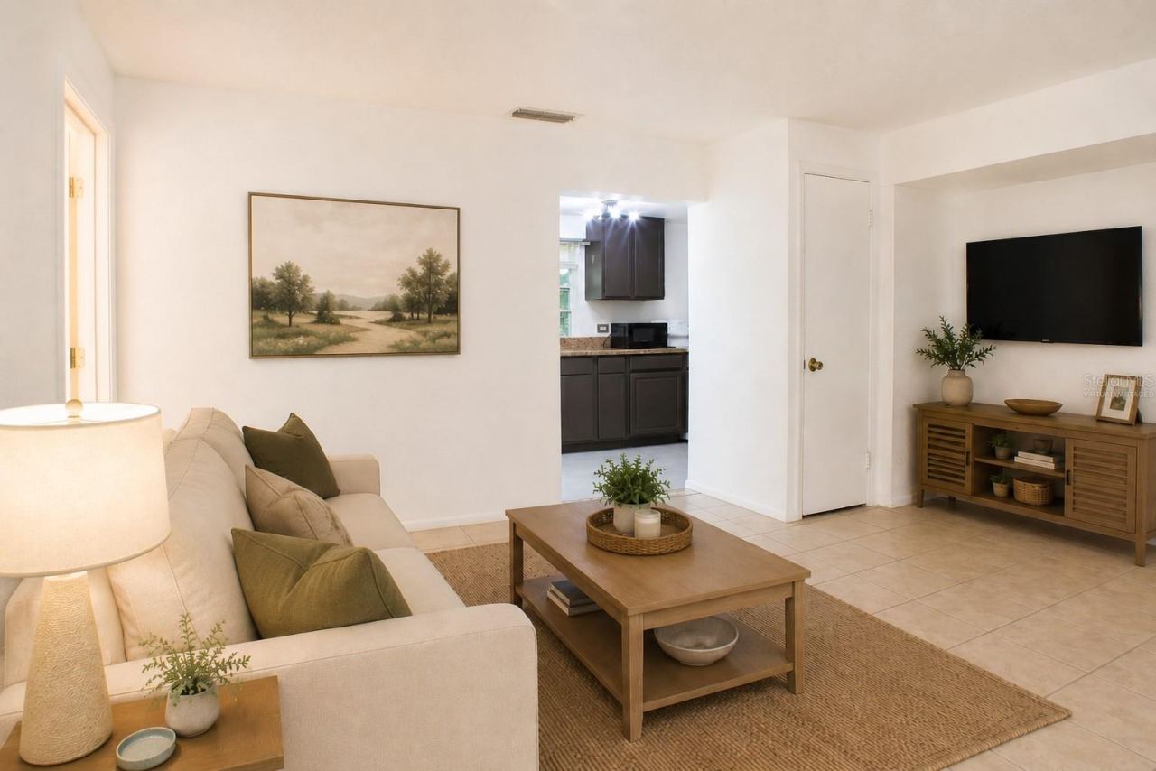Photo 17 of 20: Virtually Staged Side B Living Room
