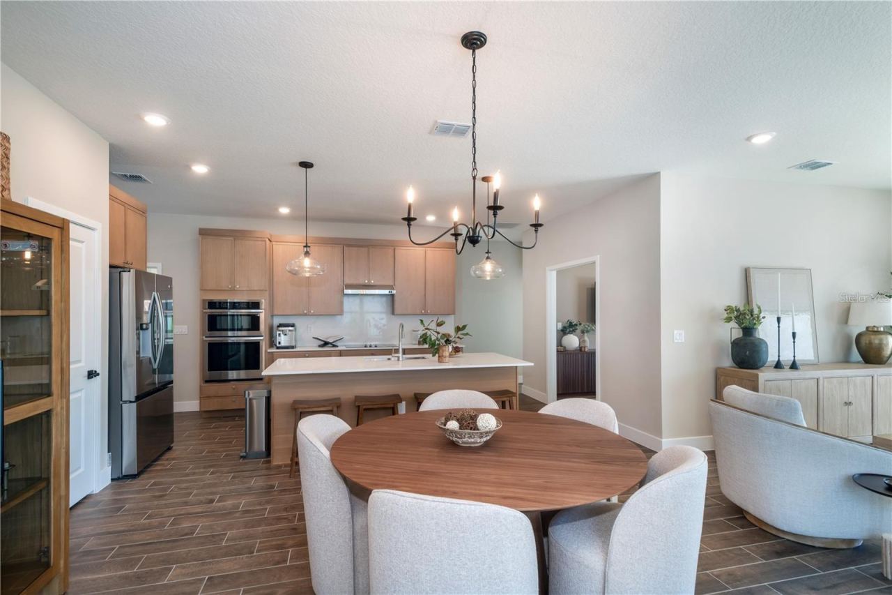 Photo 8 of 20: Photos are of same model with similiar finishes