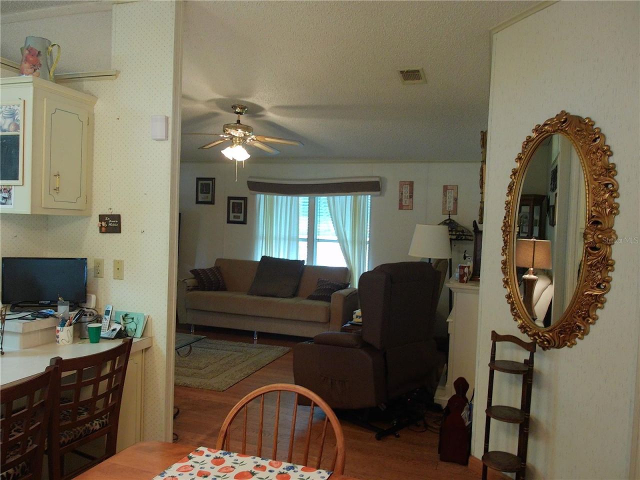 Photo 17 of 20