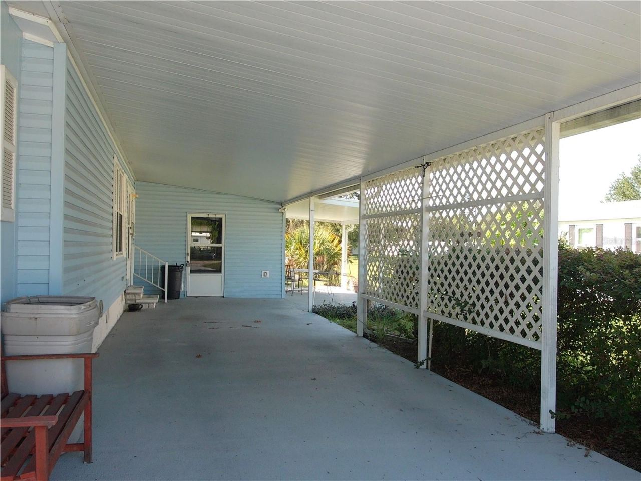 Photo 6 of 20: Carport
