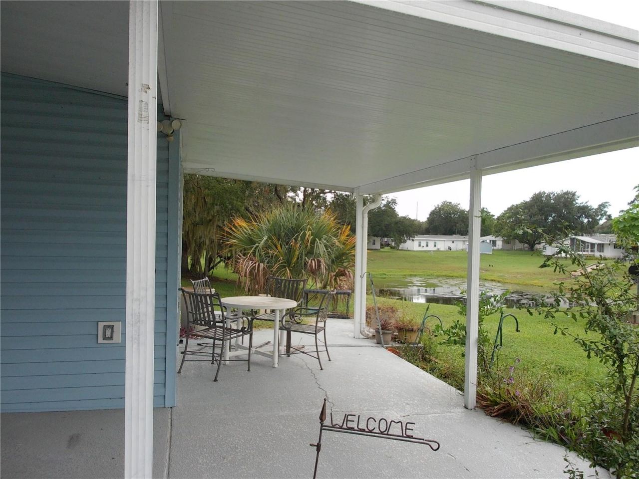 Photo 7 of 20: Patio overlooking pond