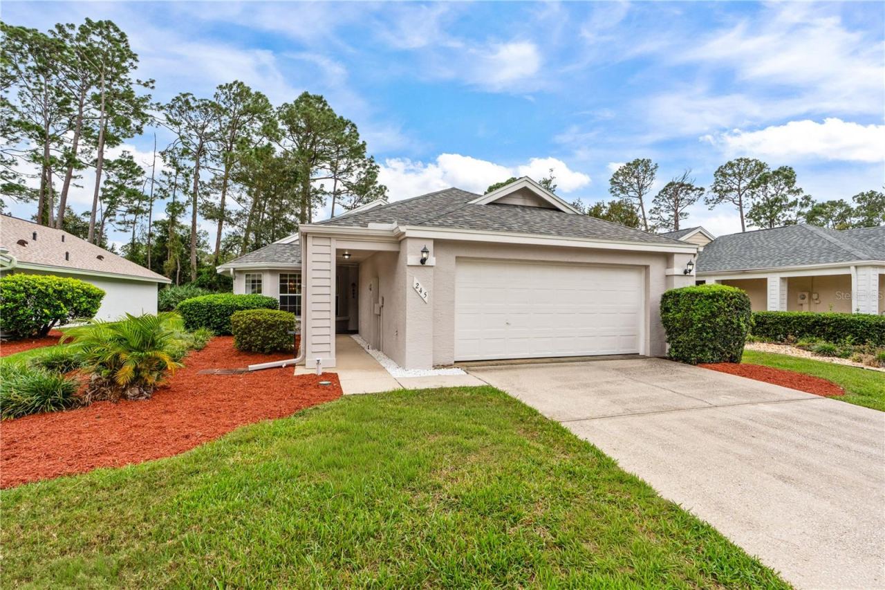 Photo 9 of 20: Welcome Home to 245 Glenbriar Circle