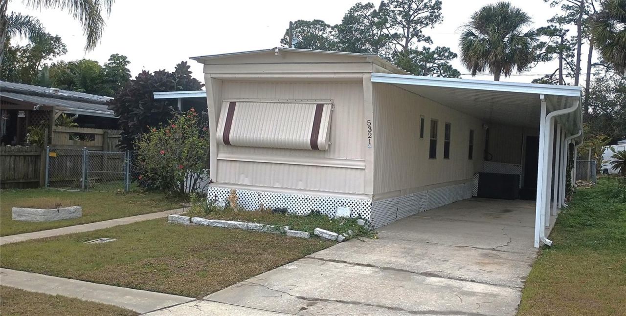 Photo 1 of 17: NEW carport