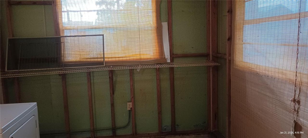 Photo 15 of 17: extra storage in carport