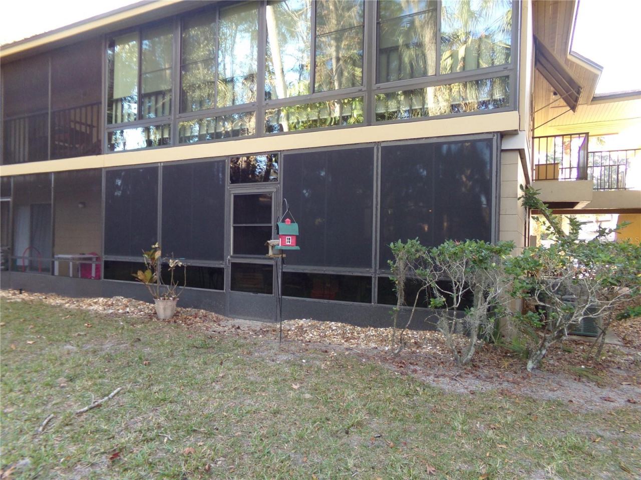 Photo 4 of 20