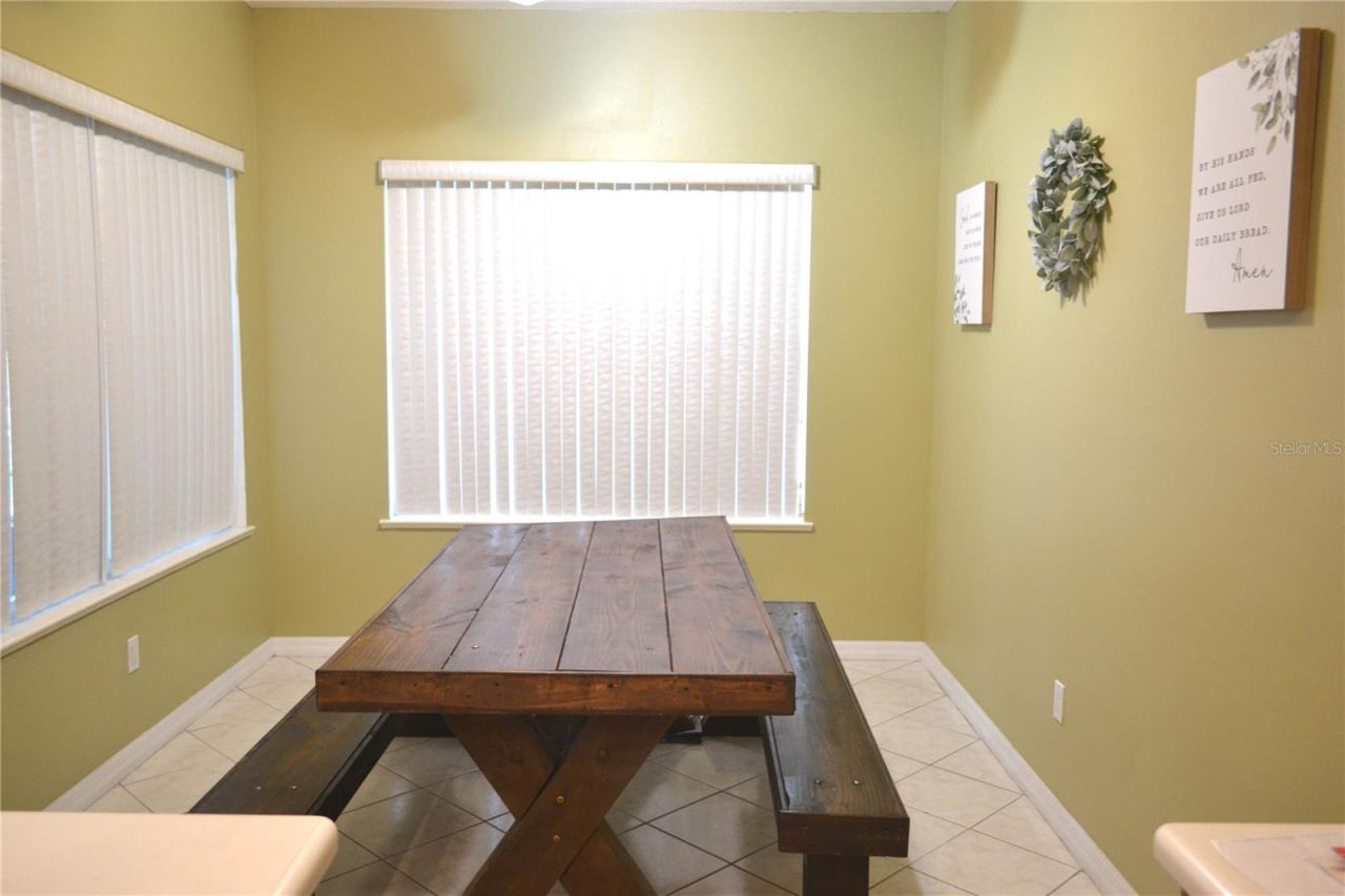 Photo 18 of 20: BREAKFAST NOOK