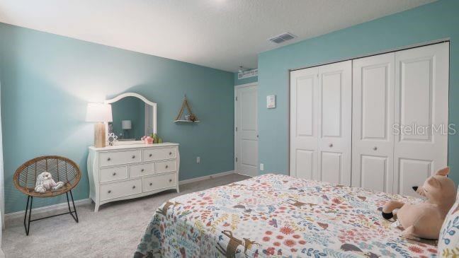 Photo 14 of 20: Model home - actual features may vary.