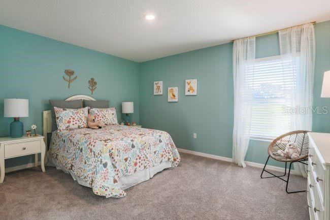 Photo 13 of 20: Model home - actual features may vary.