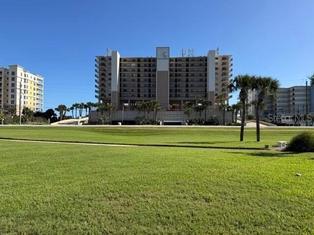 Photo 1 of 13: Moontide Condominium Front Exterior