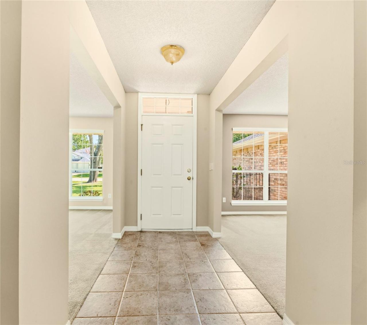 Photo 5 of 20: Front Entry Way