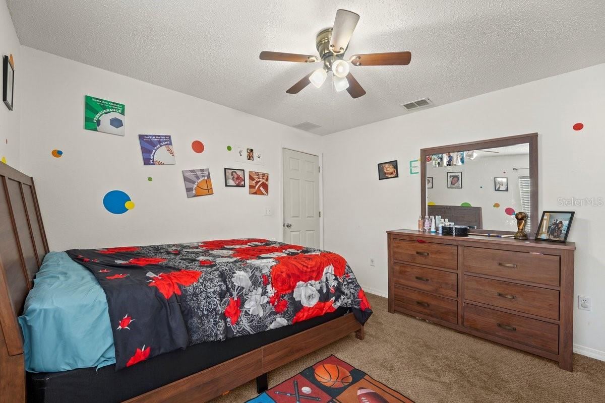 Photo 14 of 20