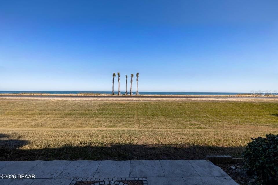 Photo 9 of 20