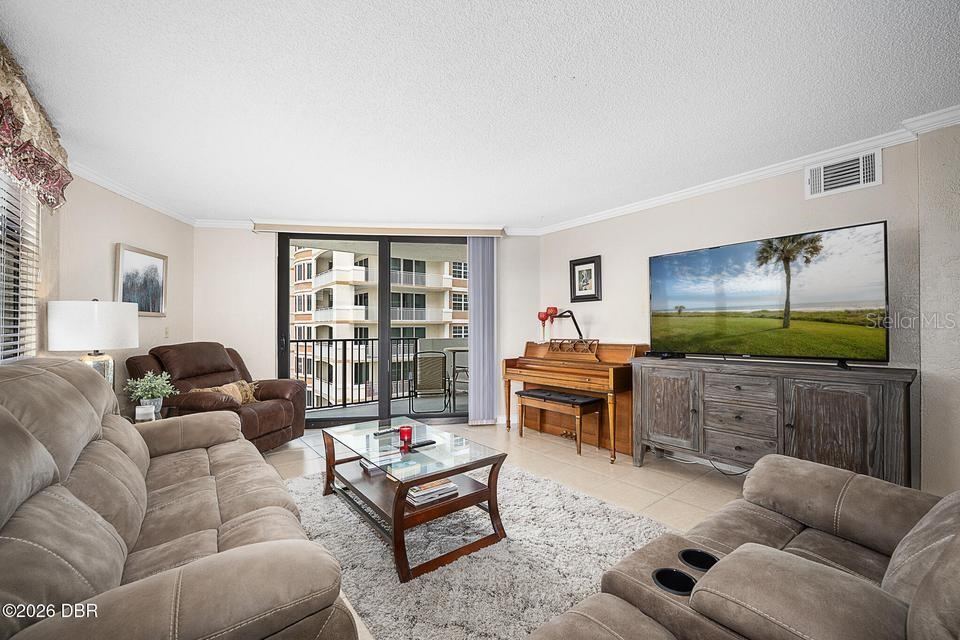 Photo 15 of 20