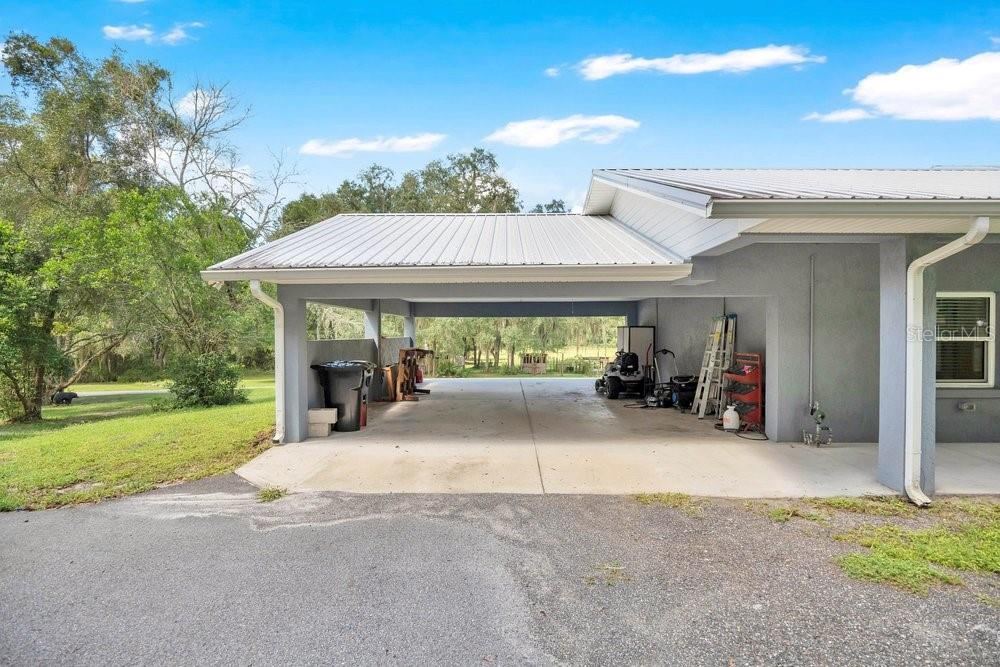 Photo 2 of 20: MAIN HOUSE FOUR CAR CARPORT