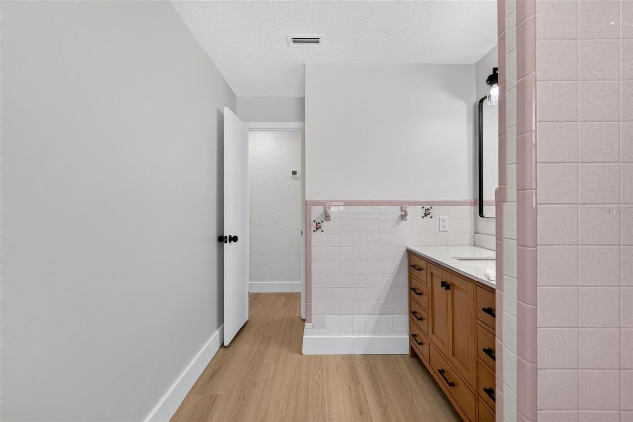 Photo 19 of 20: Guest Bath Remodel