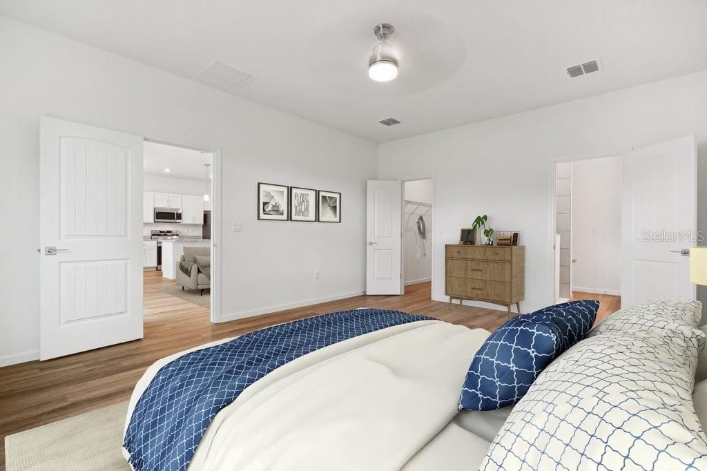 Photo 5 of 12: Master Bedroom