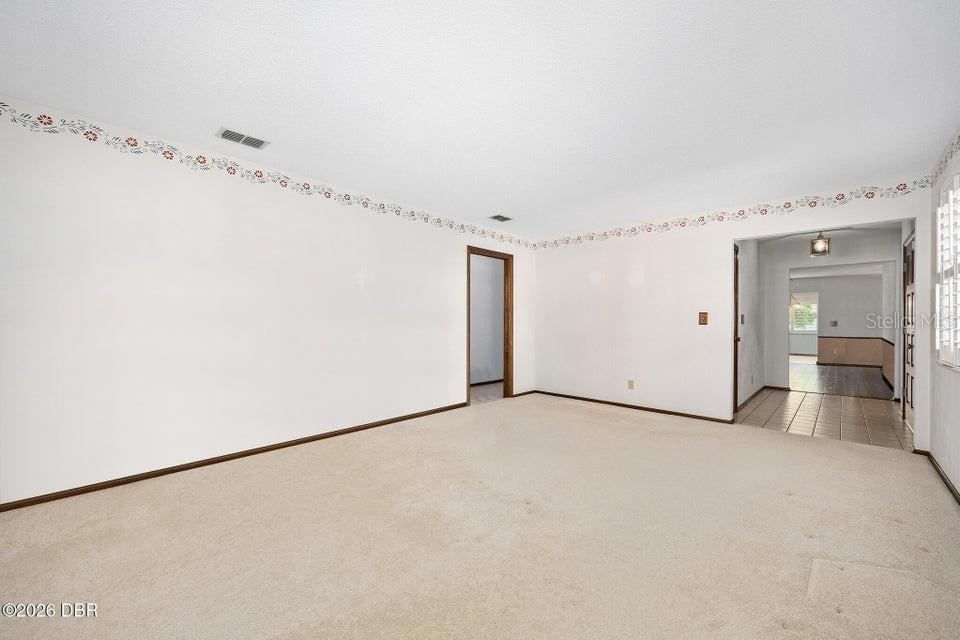Photo 10 of 20