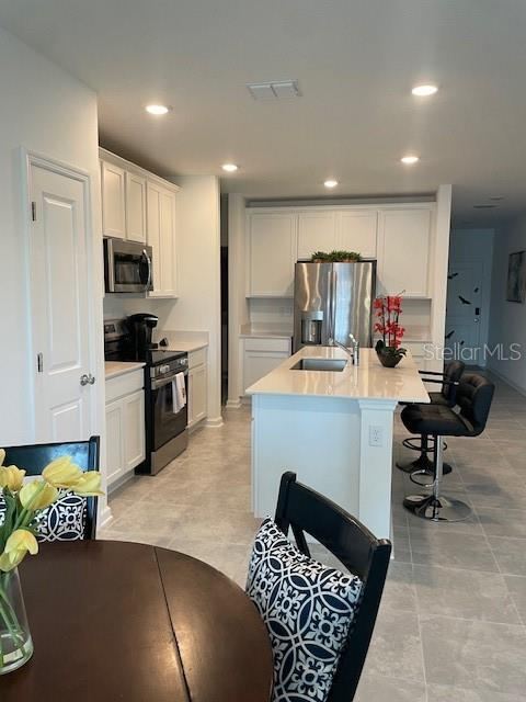 Photo 7 of 20: Beautiful Kitchen & Dining Area