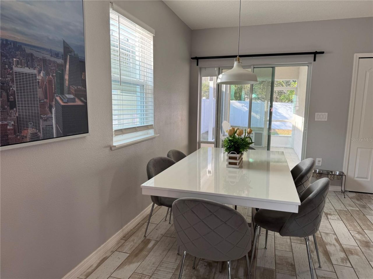 Photo 5 of 20: Dining Room