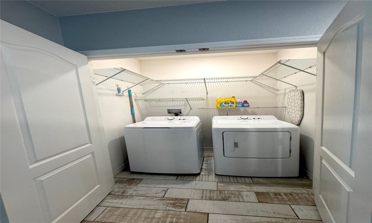 Photo 10 of 20: Laundry