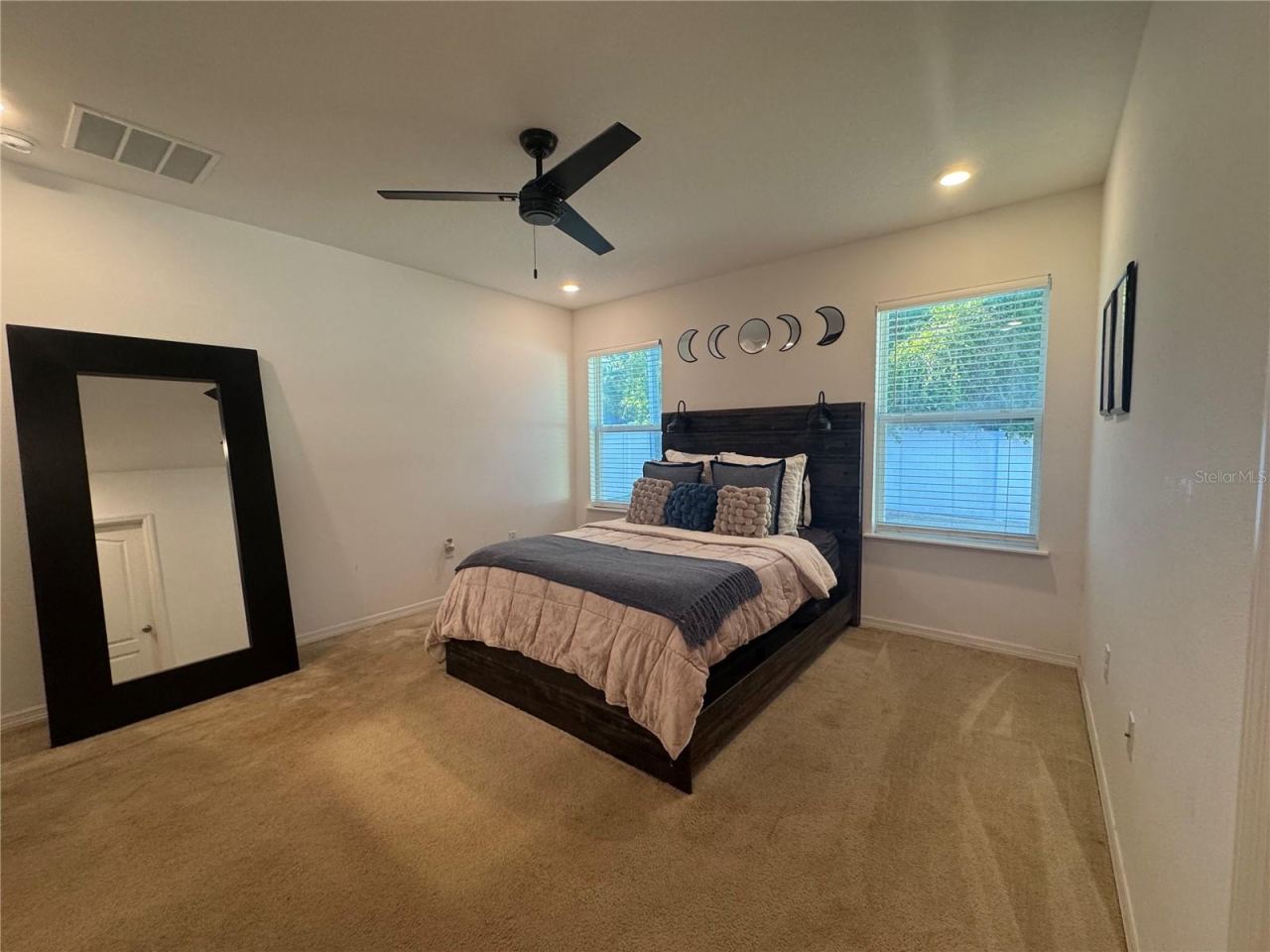 Photo 17 of 20