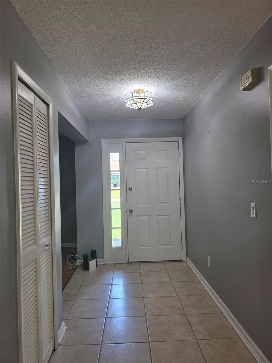Photo 5 of 20: Front entrance foyer