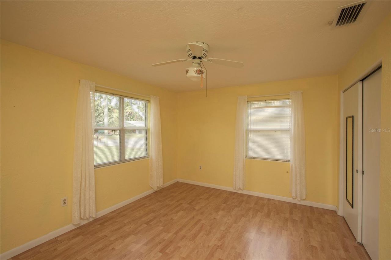 Photo 10 of 20: FRONT GUEST BEDROOM